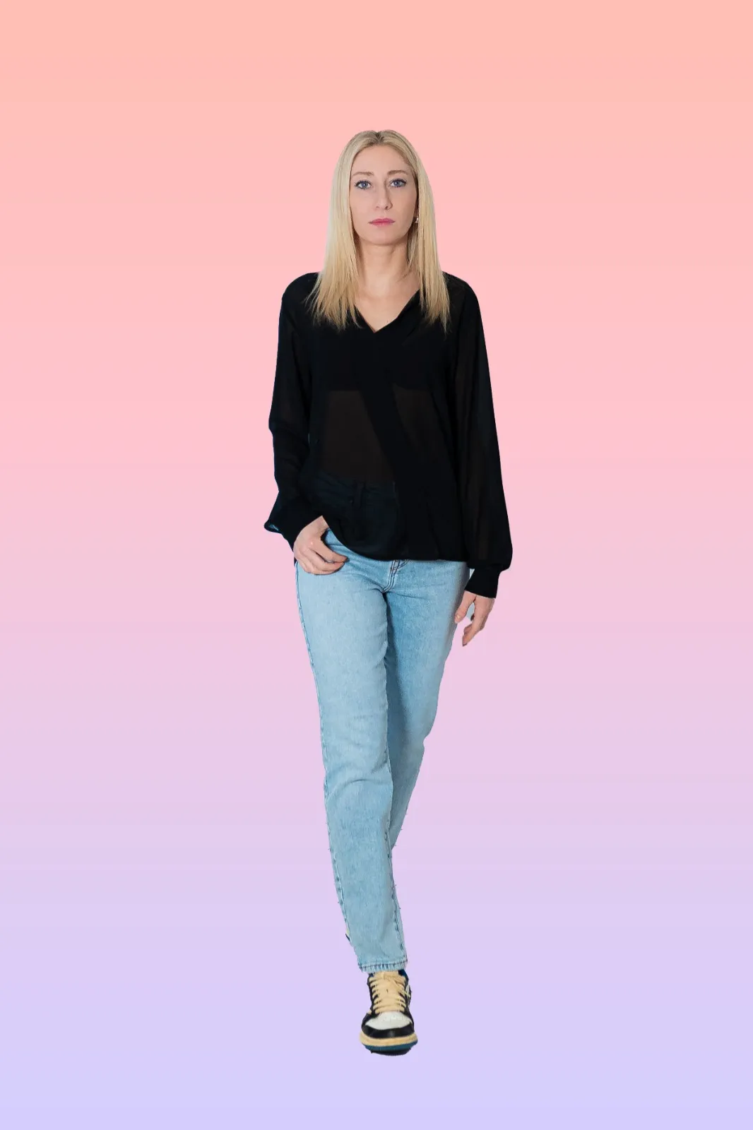 Camicia KIKISIX con incrocio e scollo a V