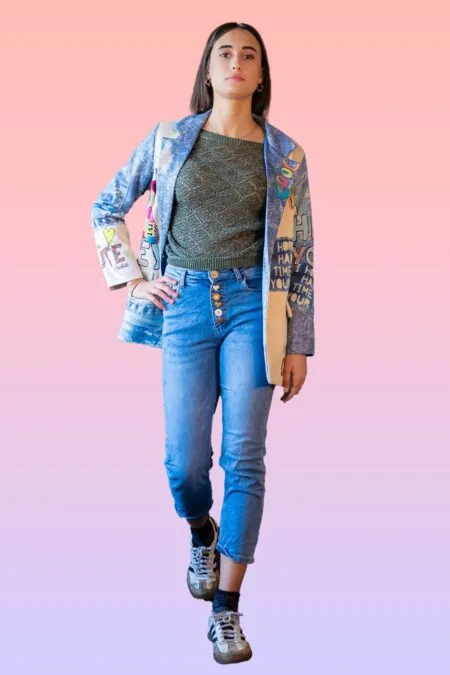 JEANS BAGGY FIT CON BOTTONI A CUORINI